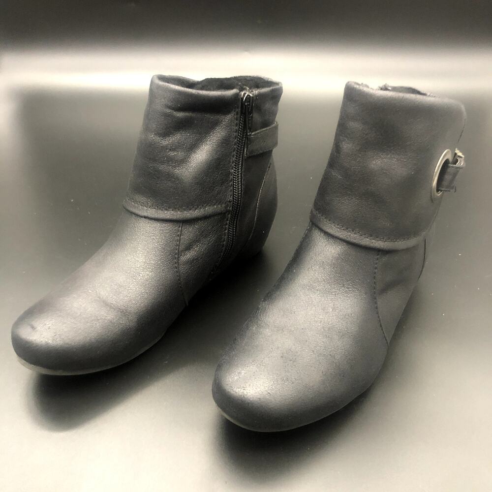 BareTraps Black Vegan Leather Zippered Boots, Women's Size 7M/EUR 37.5